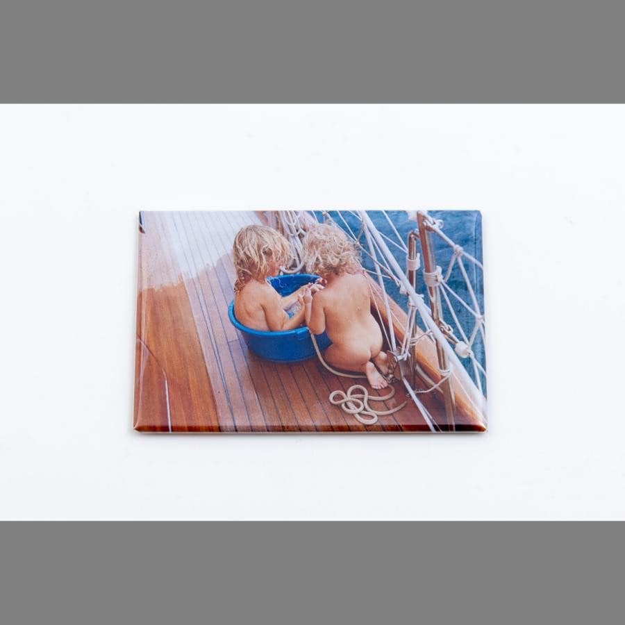 Coco Capitan Exhibition「NAIVY」 Magnet C